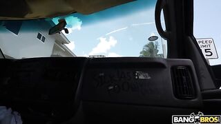 Lucky Anne- Nice Day For A Humping | Big Ass – W66