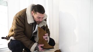 Lili Charmelle – Irresistible Deal