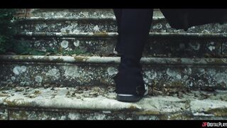 Ghosted Episode 1 – Yasmina Khan, Frances Bentley