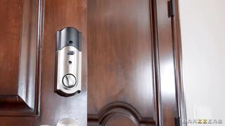 Angela White Nice Car Want To Fuck – BrazzersExxtra