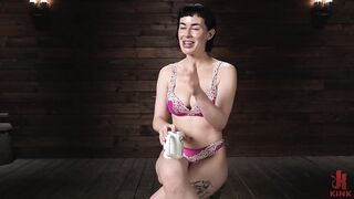 Olive Glass – HogTied