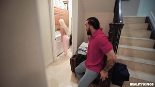 Movin’ MILF – Tiffany Marston