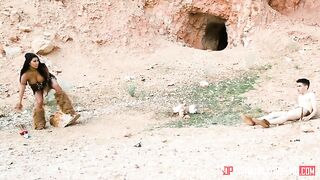 August Taylor – Over the Head